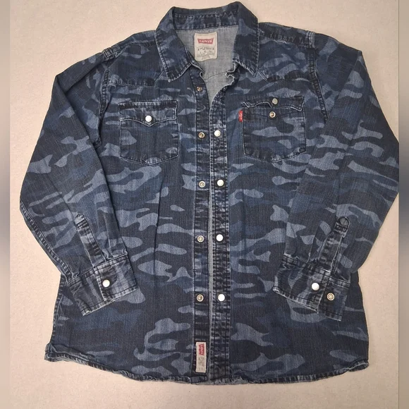 Levi's Blue Camo Denim Shirt - Picture 1 of 8